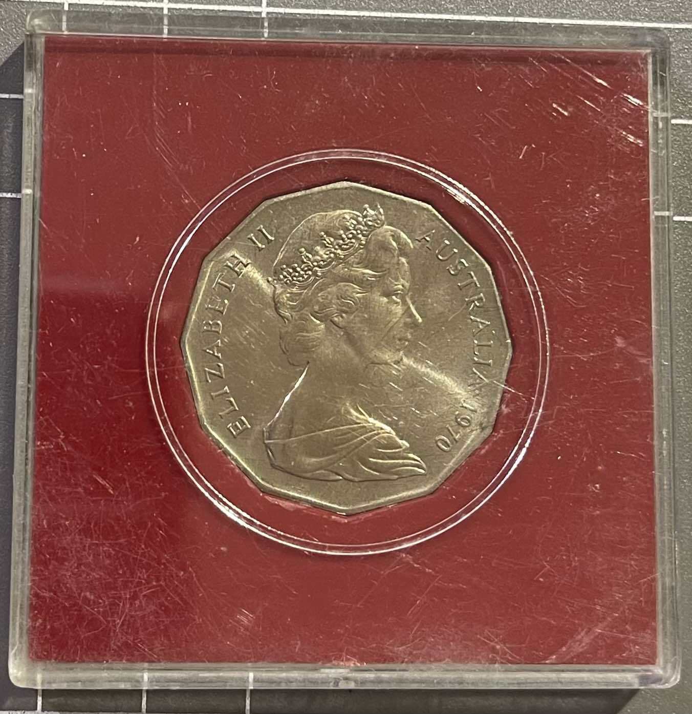 50c 1970 Captain Cook UNCIRCULATED AUS Fifty Cent Coin in red collector case (16